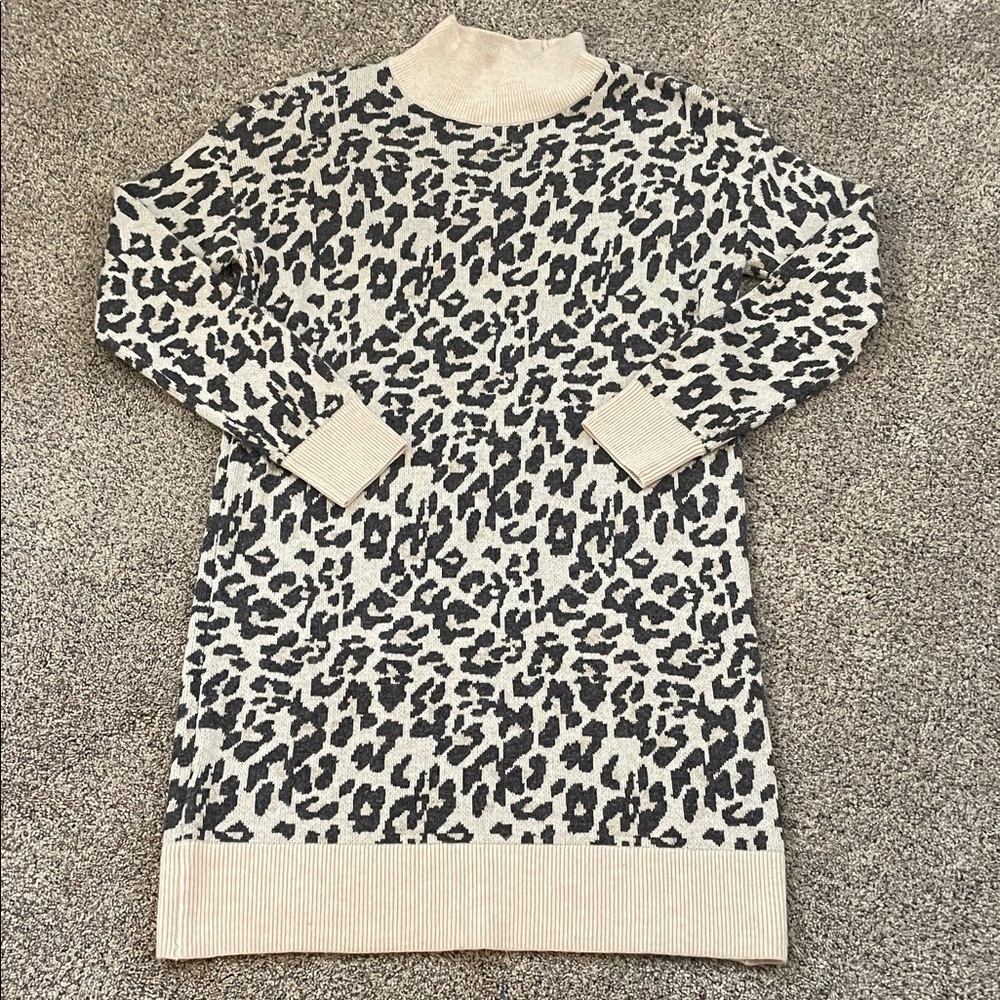 Loft leopard tunic sweater dress size small petit